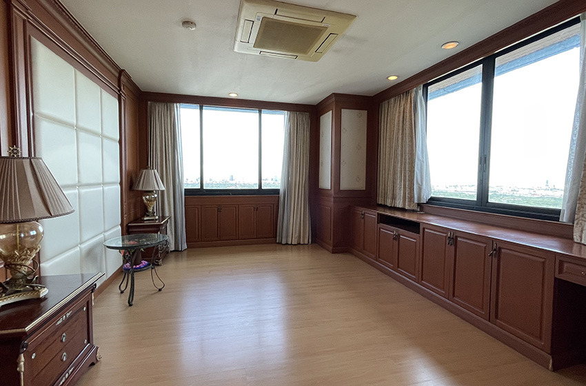 Condominium in Rama 3 